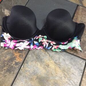 Pink Victoria’s Secret Bustier 34C bra